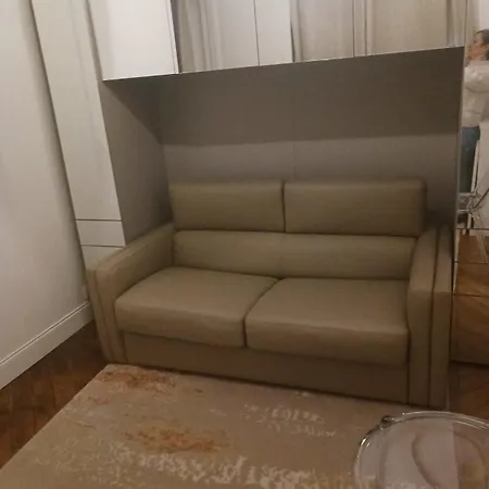 아파트 2 Bedroom Luxurious Next To Arc De Triumphe 파리
