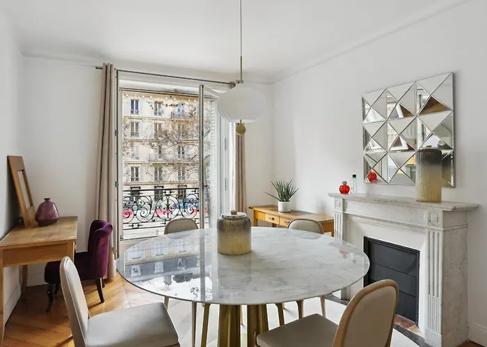 アパート 2 Bedroom Luxurious Next To Arc De Triumphe