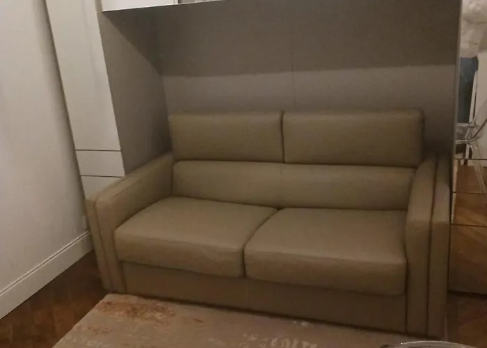 アパート 2 Bedroom Luxurious Next To Arc De Triumphe パリ