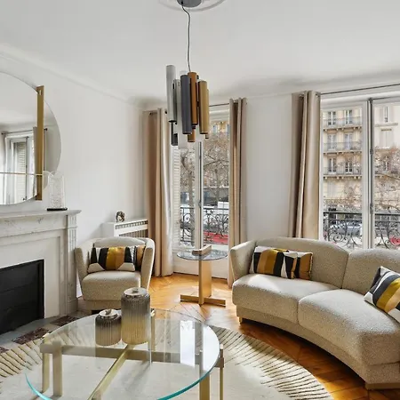 Lejlighed 2 Bedroom Luxurious Next To Arc De Triumphe *
